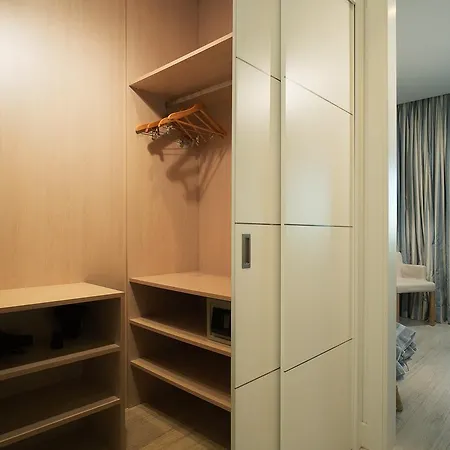Aparthotel Puerto Sherry 4*