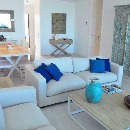 Puerto Sherry Apartahotel